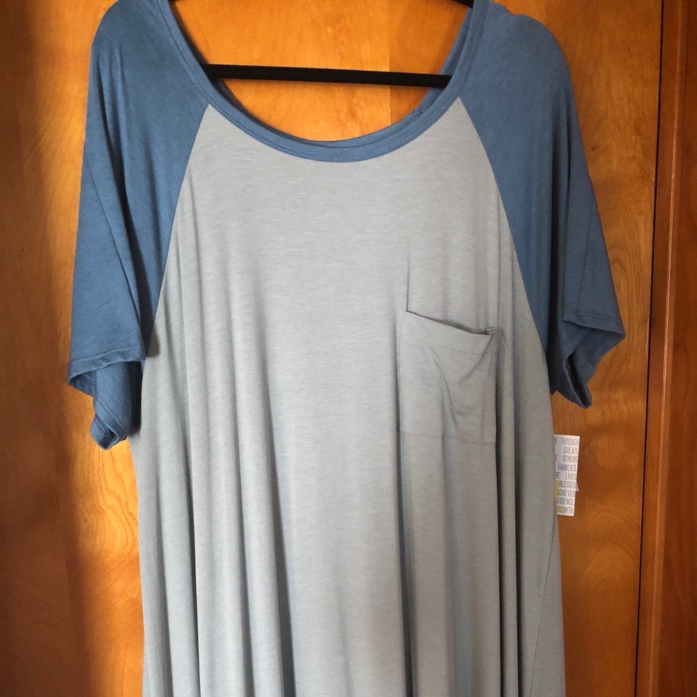 LuLaRoe Carly